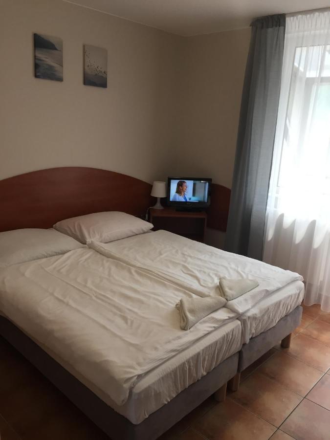 Bed and Breakfast Anker-Podczele Колобжег Экстерьер фото